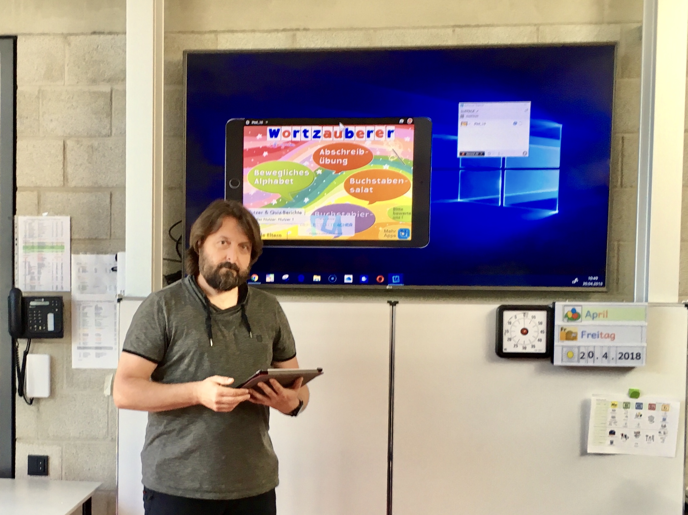 1EFEF985-4779-418F-8ECD-269E048552D7